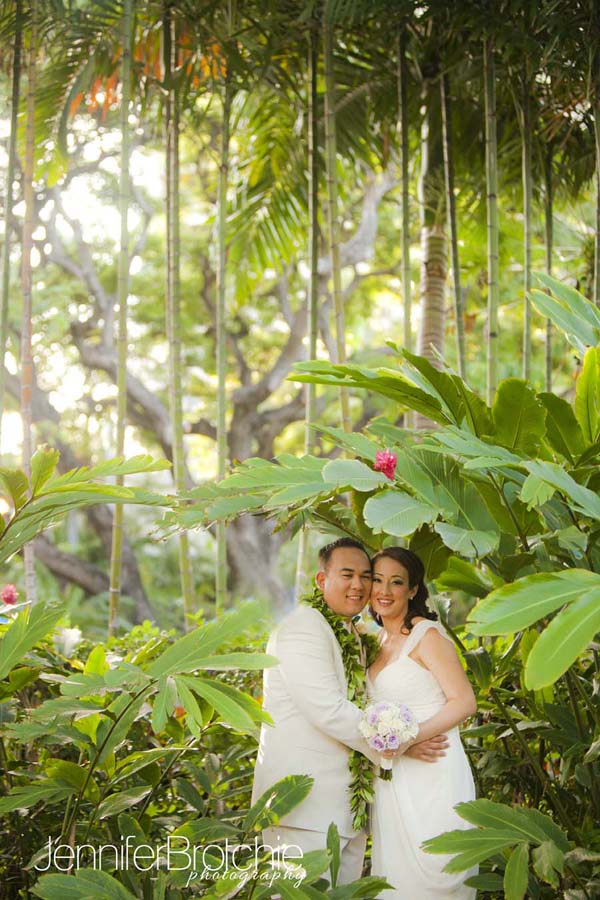 A Hale Koa wedding in the Maile Garden in Hawaii picture.