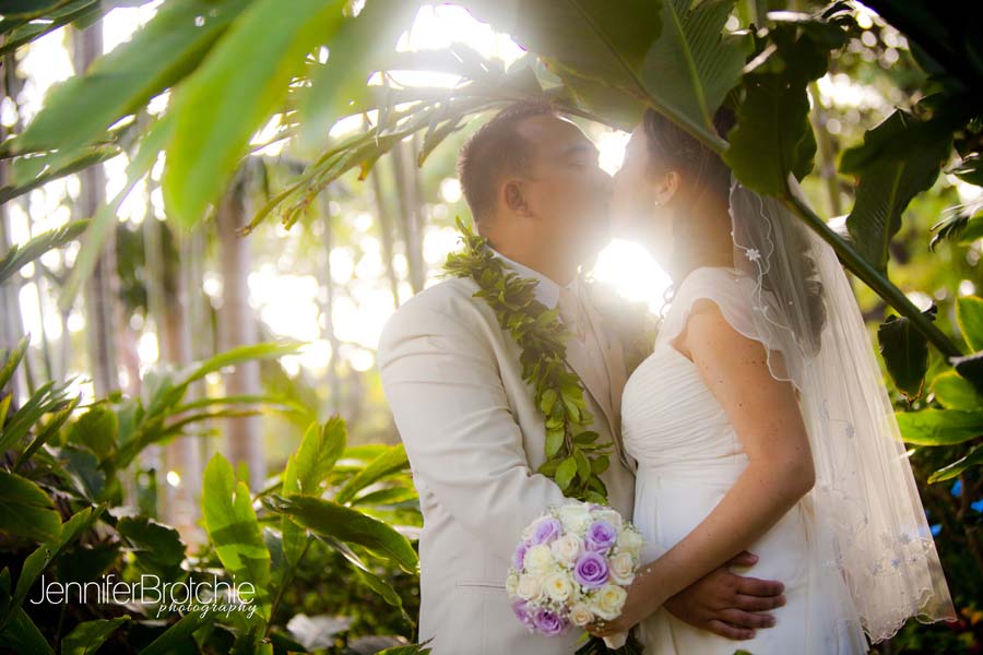 hawaii wedding photographer oahu beach hale koa