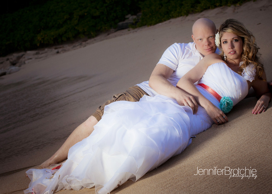 trash the dress hawaii oahu pictures at sunset