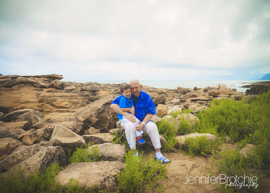 disney aulani family beach picture