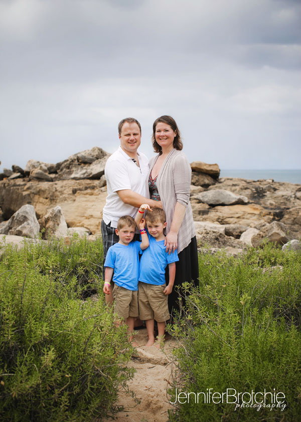 hawaii-family-photographer-oahu-beach-children