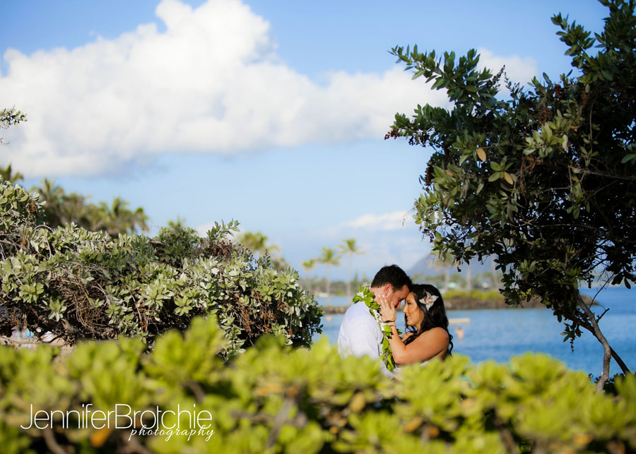 modern hotel wedding ceremony pictures