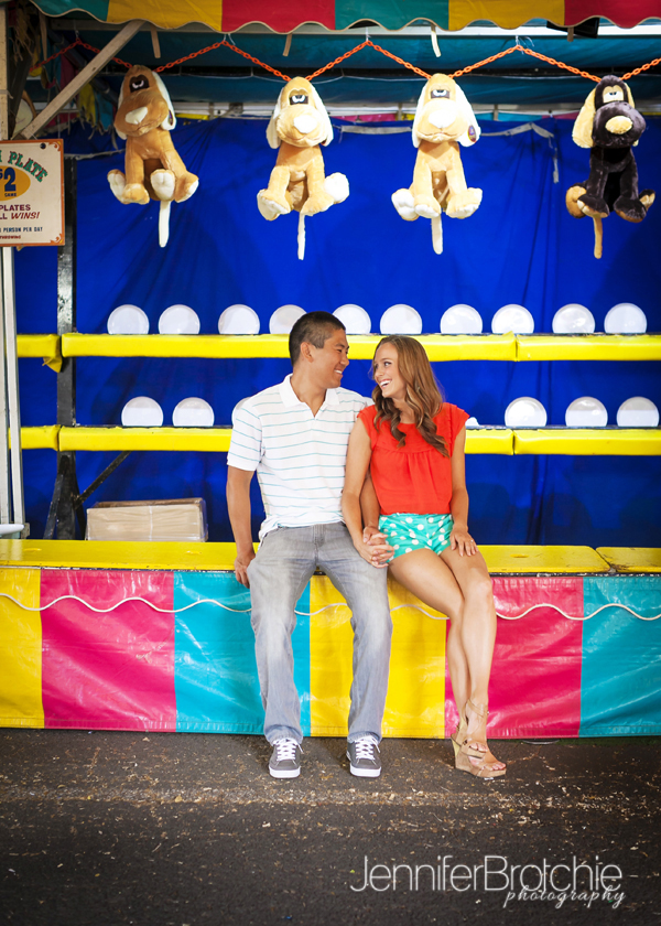 hawaii professional wedding photographer photojournalistic carnival lauren cheape photo