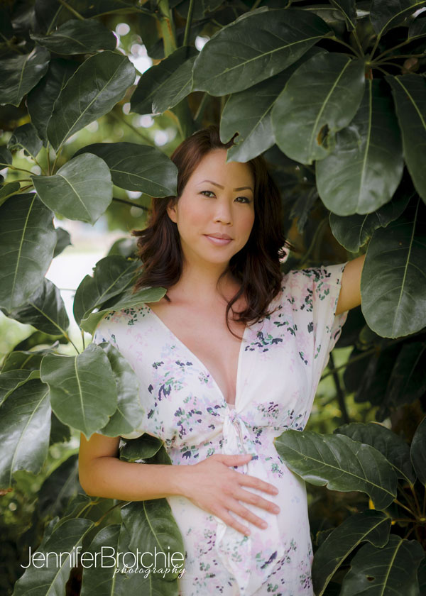 pictures at aulani maternity family wedding oahu