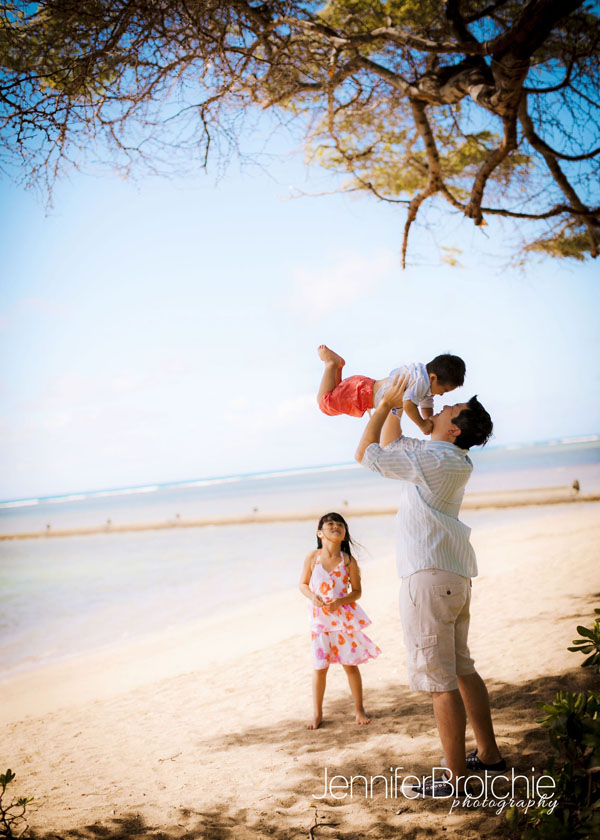 family photos in oahu affordable portraits candid, fun and best