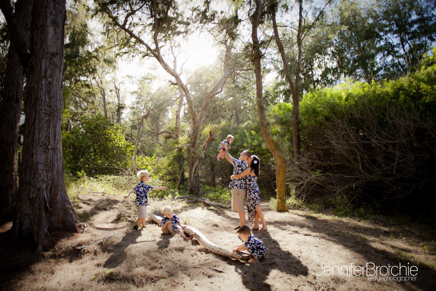large family photography in oahu hawaii