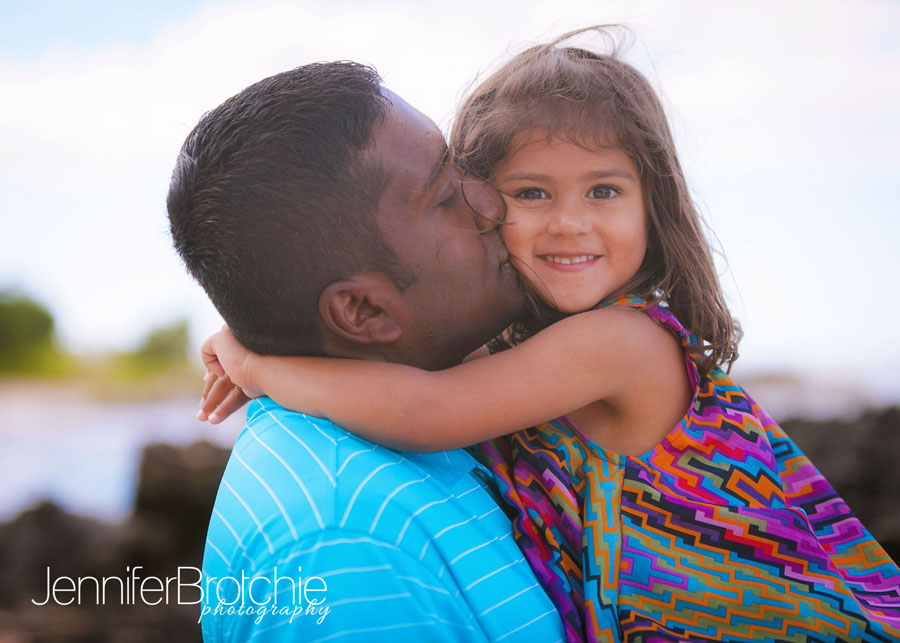 vacationing families in waikiki affordable photography