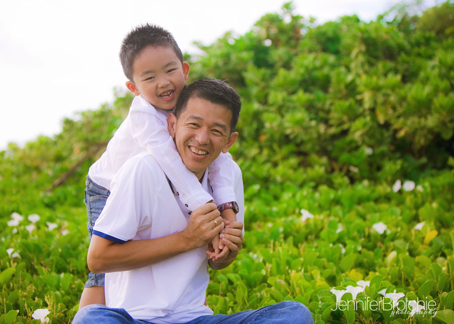 Family Beach pictures at Disney Aulani in Ko'Olina, Oahu.