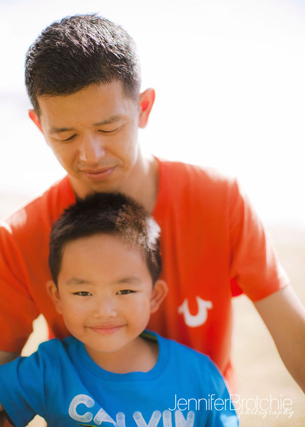 Oahu Family Beach Sessions at Kahala Resort and Disney Aulani.