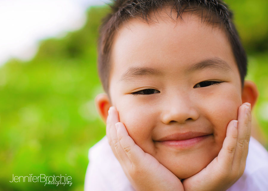 Professiona portrait photographer at Kahala Resort near Honolulu and Waikiki, Oahu, Hawaii. 