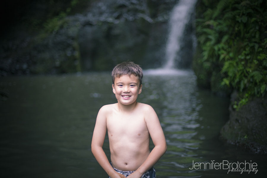 waterfall family photography