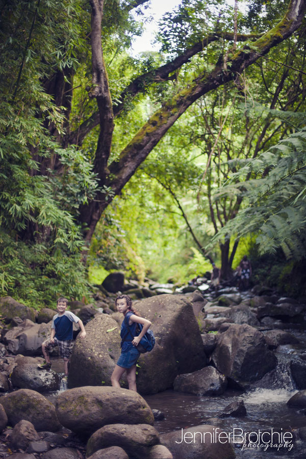 waterfall-family-photography
