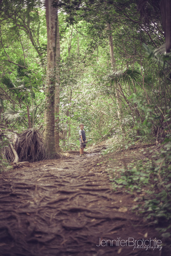 things to do oahu waterfall family photography