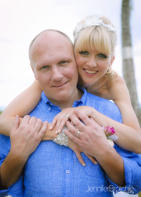 destination wedding photographer oahu hawaii