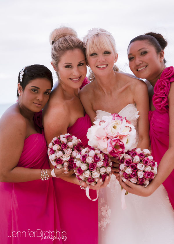 destination wedding photographer on the beach hawaii oahu