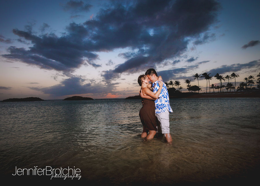 sunset photo session at disney aulani resort lagoon