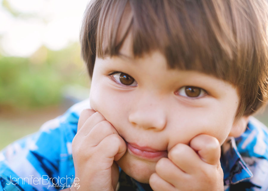 children photographer, oahu, hawaii, photo session, beach disney aulani