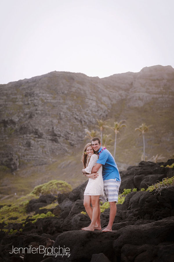 family and wedding photographer on oahu hawaii