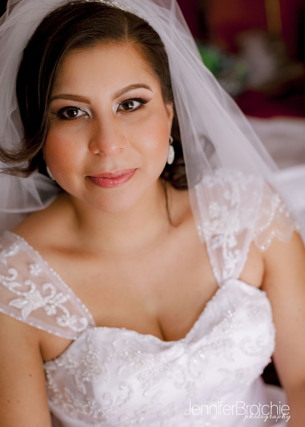 oahu destination wedding photographer bridal