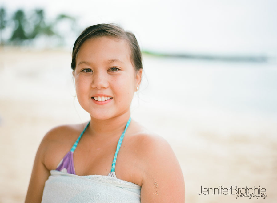oahu vacation family portrait couples hawaii beach photography