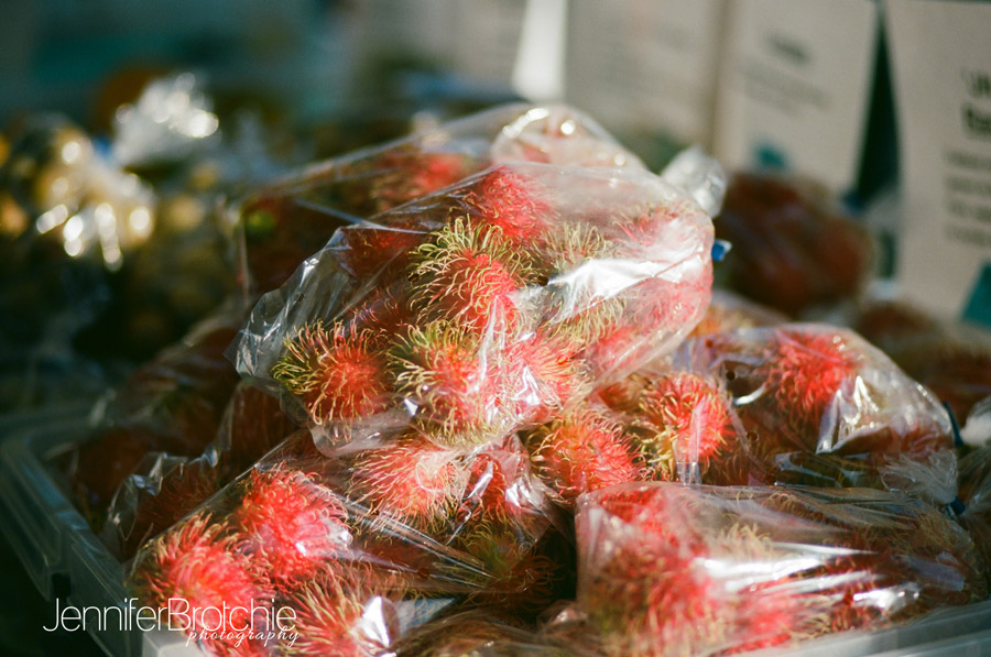 farmers market oahu things to do kapiolani fruit