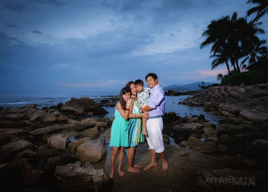 oahu family photos on the beach disney aulani koolani photographer hawaii