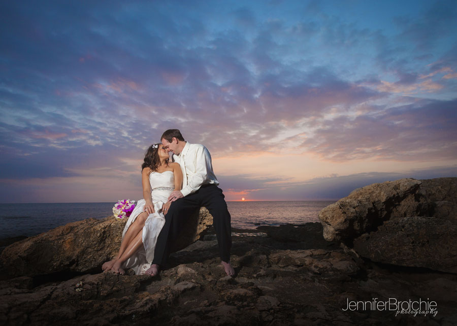 wedding photographer oahu hawaii paradise cove sunset