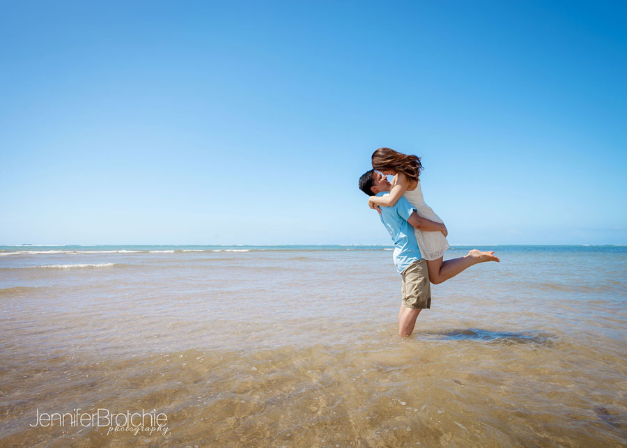 Professional Oahu Photographer, Hawaii, Weddings, Engagements, Elopements, Families