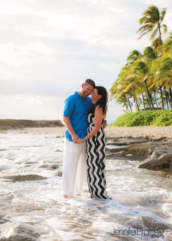 Beach Family Photo Shoots in Oahu, Hawaii near Disney Aulani Resort and Marriott Beach Villas in Ko'Ollina