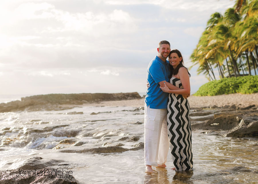 Destination Beach Photos in Oahu, Hawaii for Families and Couples.