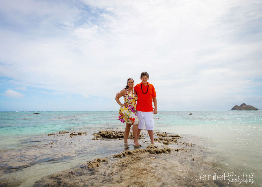 oahu family pictures on the beach