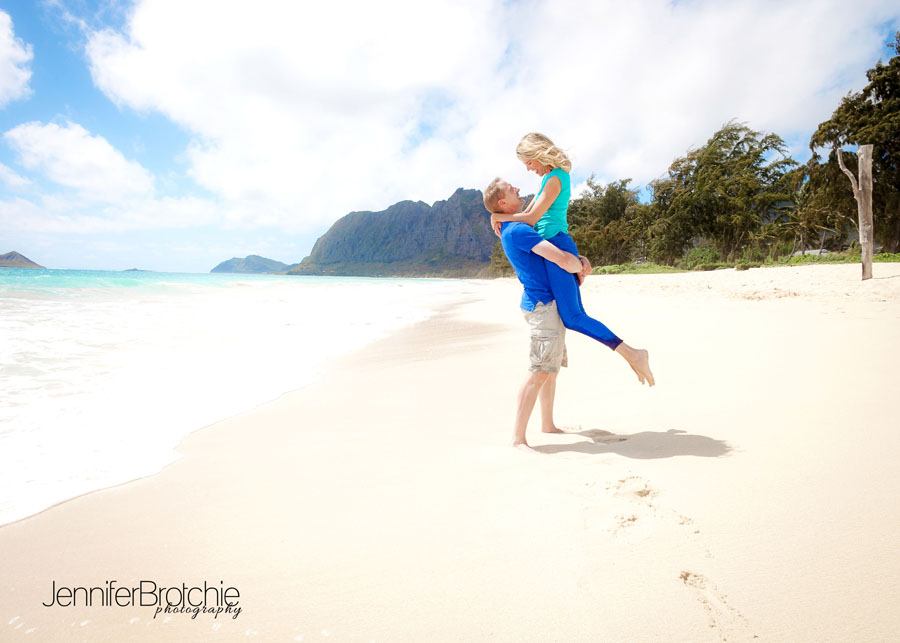 oahu-family-portraits-lanikai-disney-aulani-kahala-waikiki-jw-marriott-ihilani-koolina-seniors-graduation-candid-portraits-beach