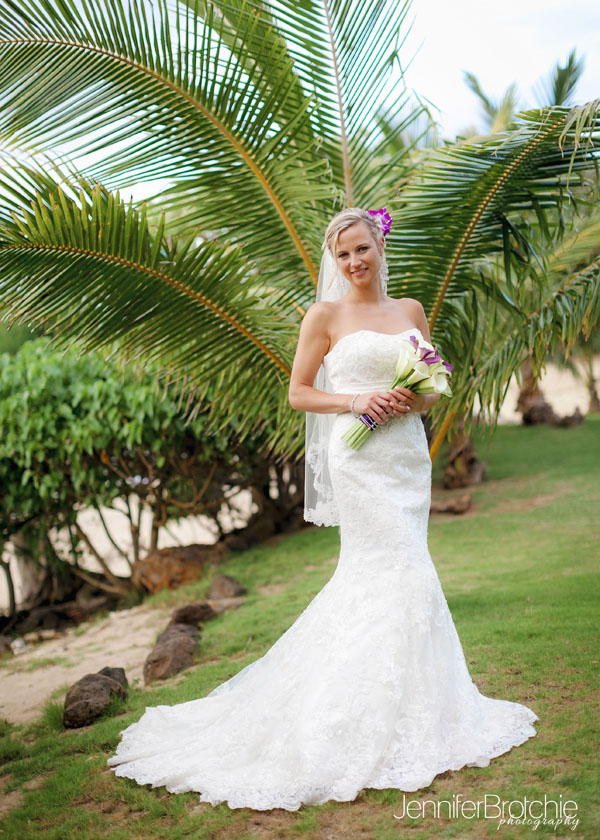 Oahu Hawaii Destination Wedding Photographer, Loulu Palm Estates, North Shore, Sunset, Venues, Reception, Ceremony, Wedding Beach Photos, Professional Portraits and Candid Wedding Photography on Oahu, Hawaii