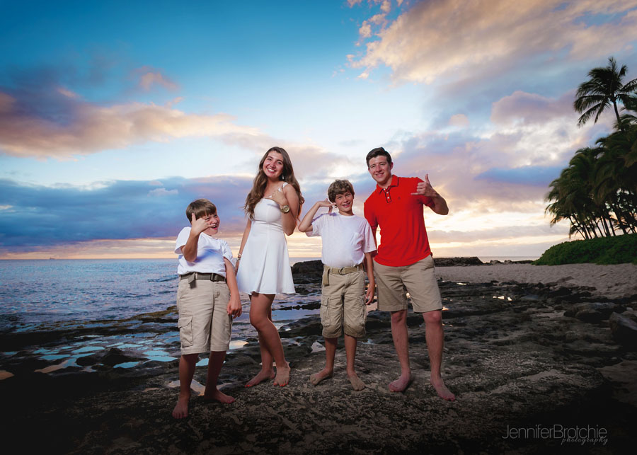 oahu family photographer, disney aulani resort, large family reunions, beach, hawaii, turtle bay resort