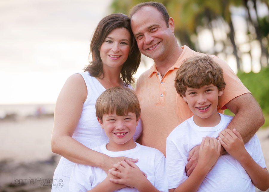 oahu family photographer, disney aulani resort, large family reunions, beach, hawaii, turtle bay resort