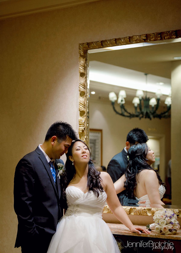 Oahu Wedding and Family Photographer, Waikiki, Hawaii, Hyatt Regency, Hotel Venues, Bridals, Groom, Flowers, Reception Sites, Ceremony Site, Near the Beach