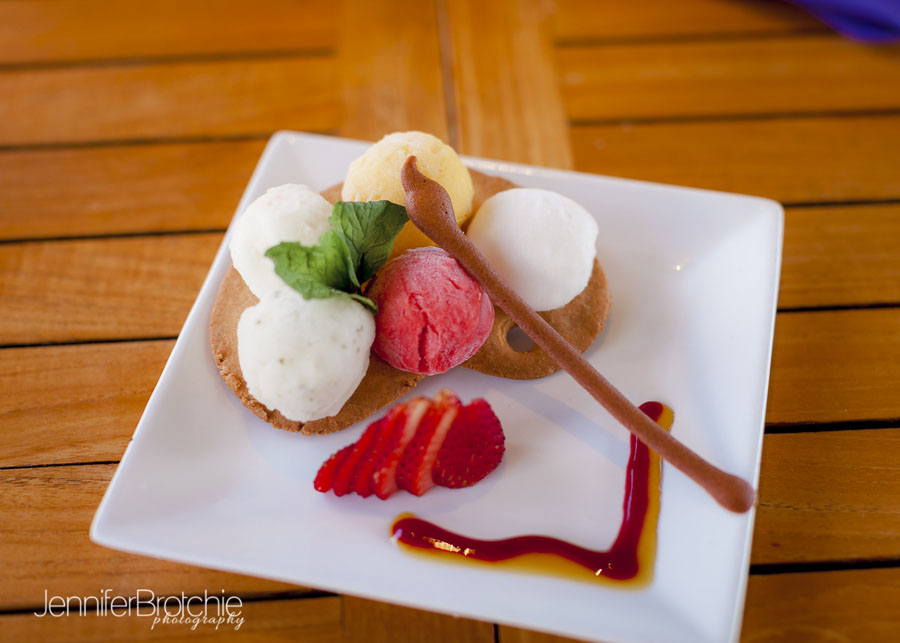 I chose soup and an appetizer plate