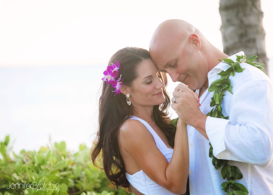 oahu family photographer, wedding, ceremony at the beach, koolina, hawaii, disney aulani, family