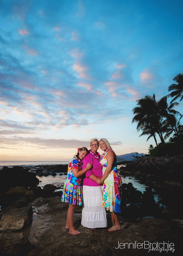 Disney Aulani Beach Photographer, Oahu Family Photographer, Pictures on the Beach, Professional Vacation Photos, Sunset Oahu Photoshoot