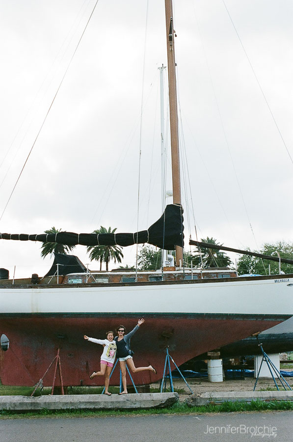 Oahu family photographer, film photographer, Photographer in Hawaii, Beach Vacation Photos, North Shore