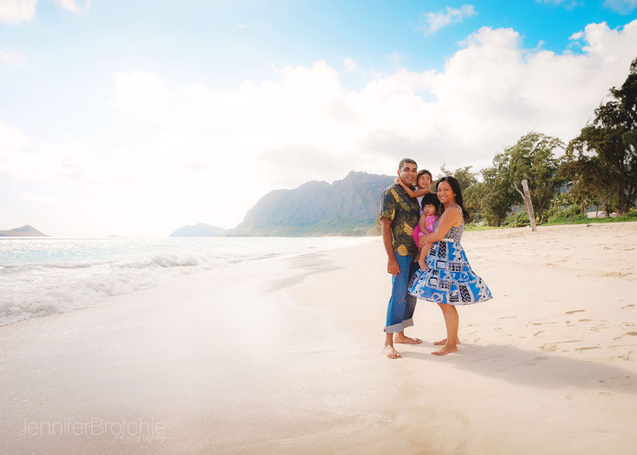 Oahu Family Photographer, Photographer in Hawaii,  Vacation Beach Photo shoots, Waikiki, Turtle Bay Resort, North Shore, KoOlina, Disney Aulani Resort