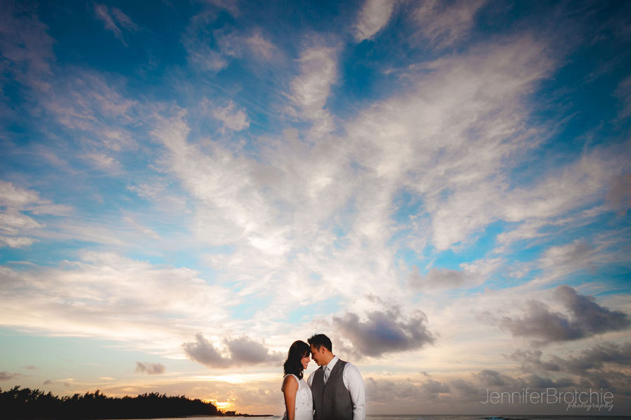 Oahu Wedding Photographer, Elopement Photos on the Beach, Oahu Family Photographer, Sunset Photos at the Beach Surprise Elopement and Engagements