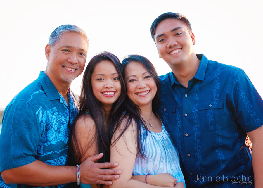 Photographers in Oahu, Best Photographer in Hawaii, Oahu Beach Portraits in Ko'Olina,  Affordable Family Portraits in Waikiki