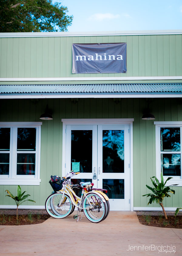 Oahu Family Photographer in Hawaii,  Haleiwa, North Shore, Matsumto's Shave Ice,  Things to do on Oahu, Places to Visit, Vacation