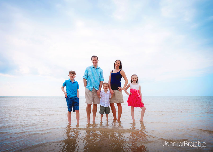 Photographer in Oahu, Beach Photo Shoot, Waikiki Family Photographer, Professional Vacation Photos, Turtle Bay Resort Photographer, North Shore Photography, Children's Photographer Oahu, Hawaii Family Photographer