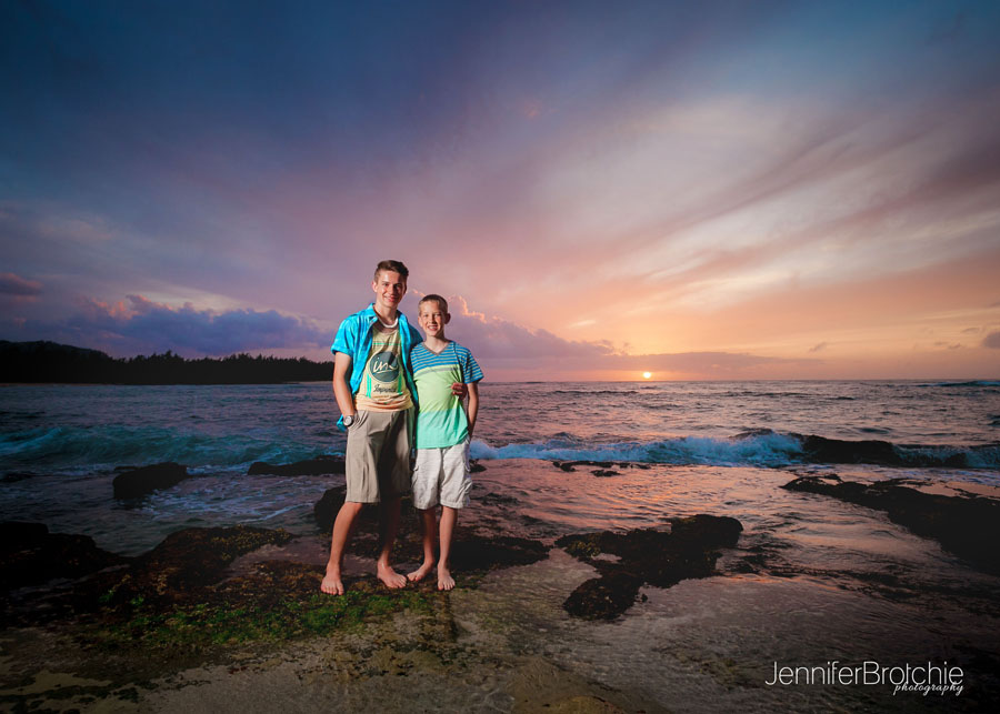 oahu-family-photographer-sunset-turtle-bay-resort-north-shore-disney-aulani-koolina-portraits-beach-vacation-large-group-anniversary-couples-ocean-hawaii-casual