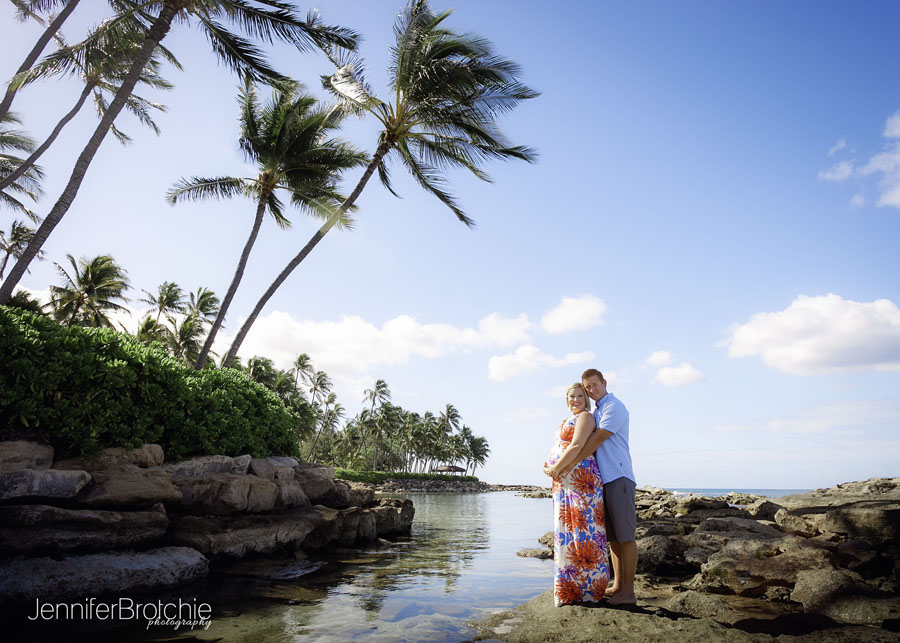 Photographers in Oahu, Maternity Photo Shoots, Waikiki Professional Family Photos, Vacation Beach Photos in KoOlina, Family Photography near Disney Aulani