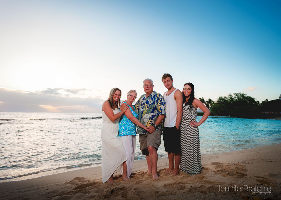 Oahu Family Photographer, Photographer in Waikiki, Vacation Beach Portraits, Turtle Bay Resort, Disney Aulani Resort