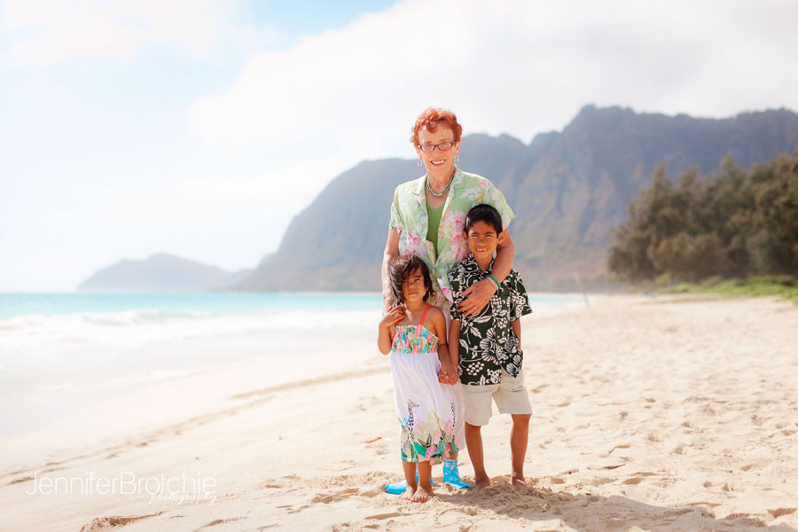 Photographers in Oahu, Family Portraits on the Beach, Vacation Beach Pictures in KoOlina, Disney Aulani Professional Photographer, Oahu Couples Photography