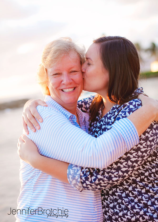 Family Photographer in Oahu, Waikiki Beach Photographs, Best Oahu Photographer, Disney  Aulani Resort Beach Photographer, Photos in Turtle Bay